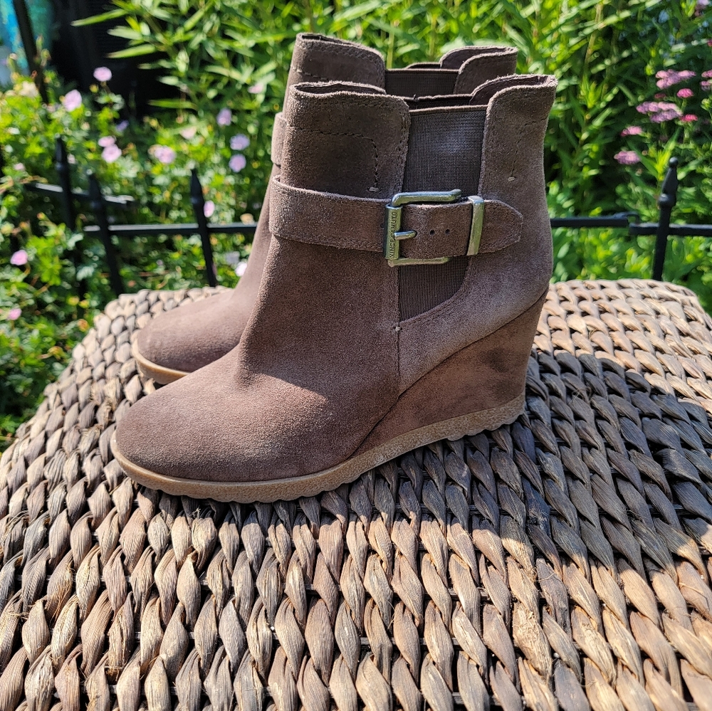 Brand new Vince Camuto Landri Booties